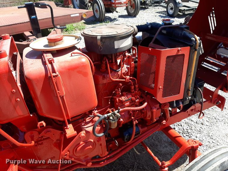 image for item OF9689 Shibaura SD2200 tractor