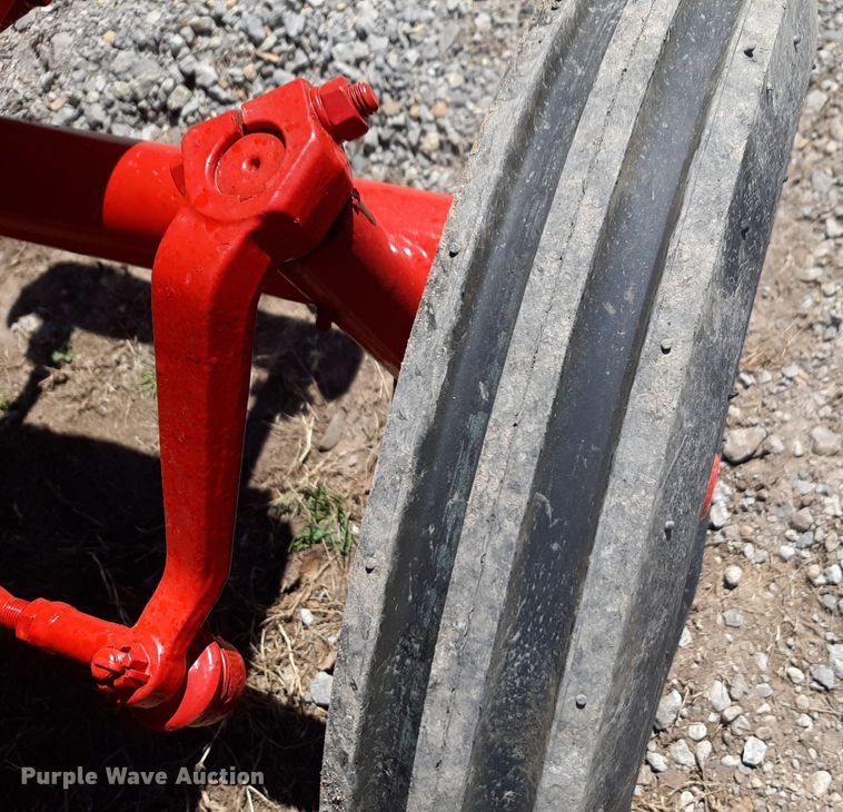 image for item OF9689 Shibaura SD2200 tractor