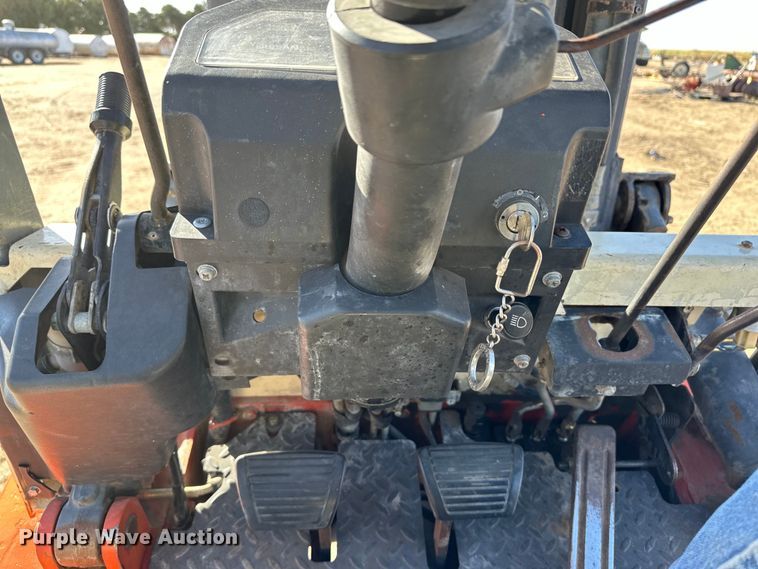 image for item OI9009 Nissan 40 forklift