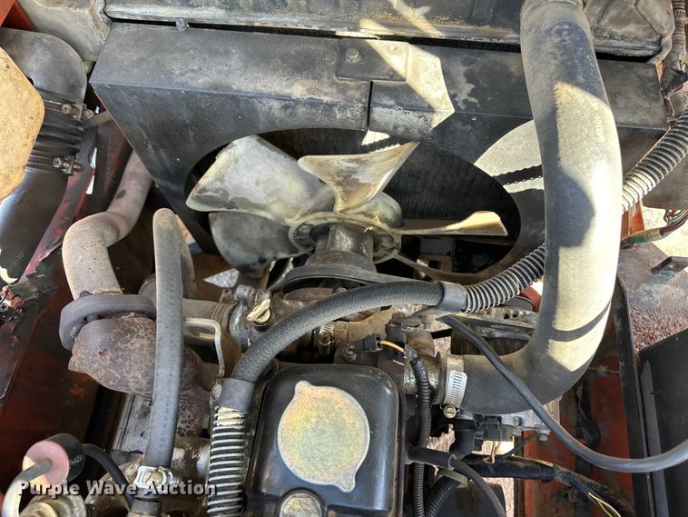 image for item OI9009 Nissan 40 forklift