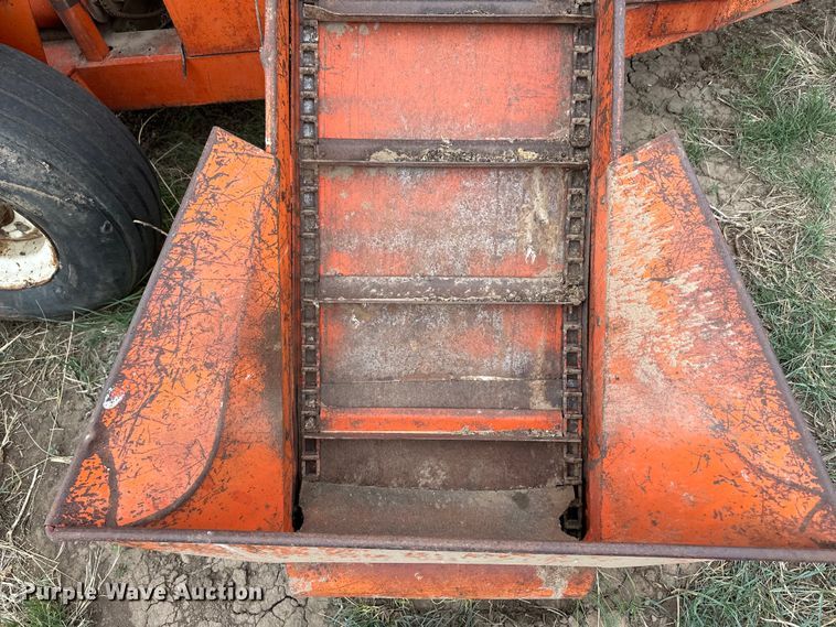 image for item OI9015 Wetmore 888 feed mixer