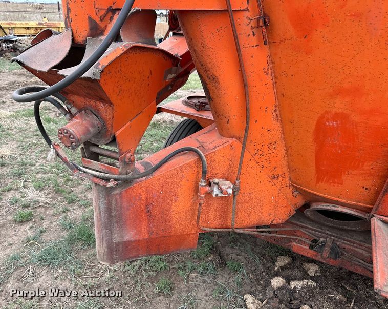 image for item OI9015 Wetmore 888 feed mixer