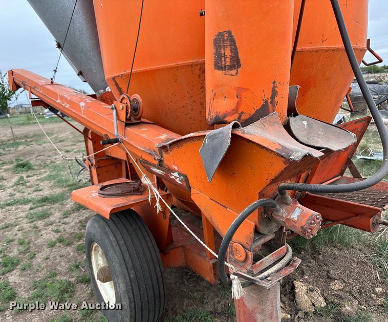 image for item OI9015 Wetmore 888 feed mixer