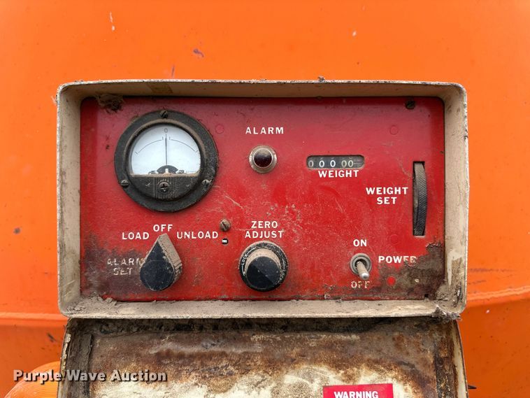 image for item OI9015 Wetmore 888 feed mixer