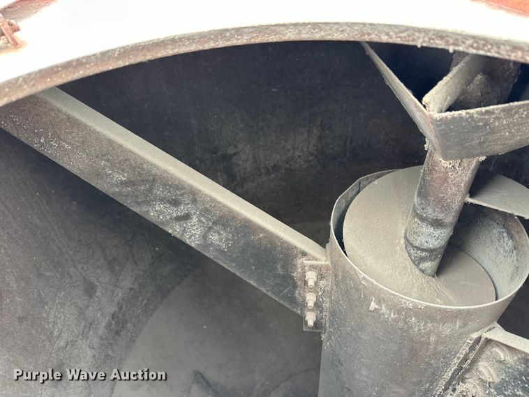 image for item OI9015 Wetmore 888 feed mixer