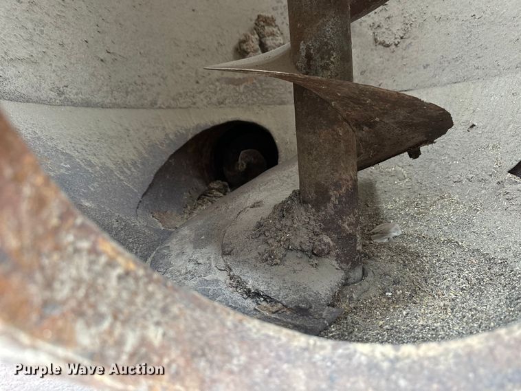 image for item OI9015 Wetmore 888 feed mixer