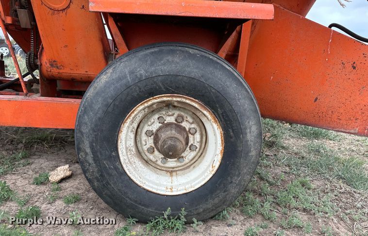 image for item OI9015 Wetmore 888 feed mixer