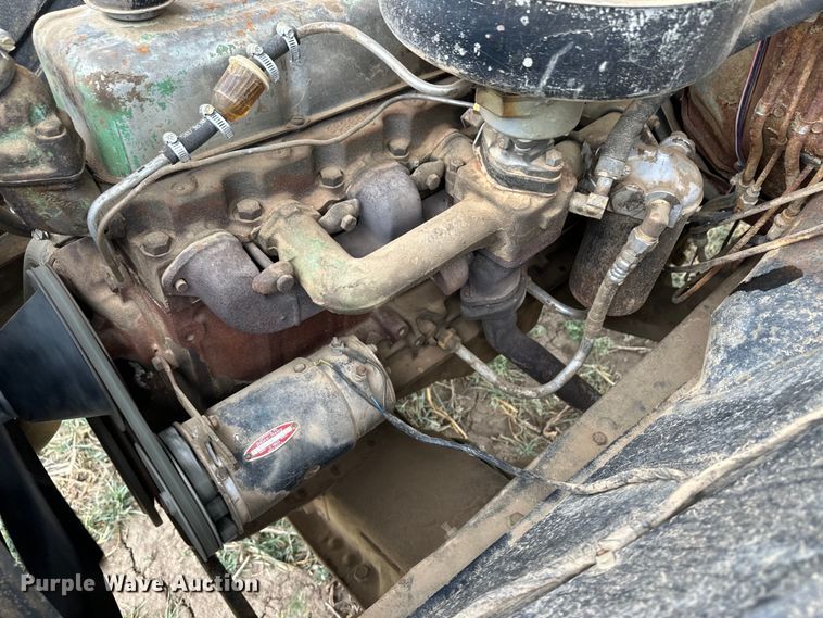 image for item OI9017 1962 Chevrolet 60 grain truck