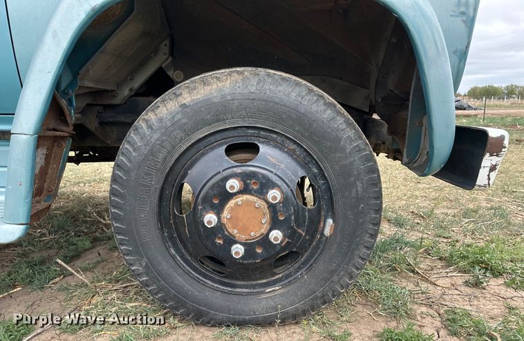 image for item OI9017 1962 Chevrolet 60 grain truck