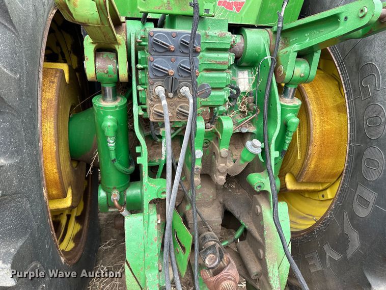 image for item OI9299 1995 John Deere 8300 MFWD tractor