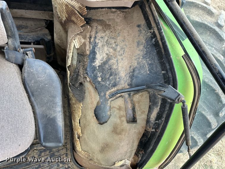 image for item OI9299 1995 John Deere 8300 MFWD tractor