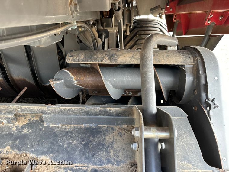 image for item OI9300 2014 Massey Ferguson 2270 large square baler