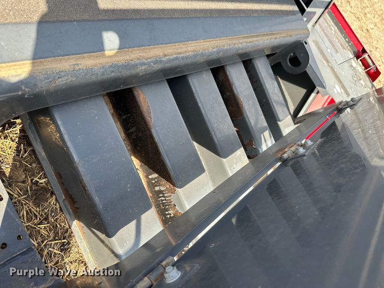 image for item OI9300 2014 Massey Ferguson 2270 large square baler