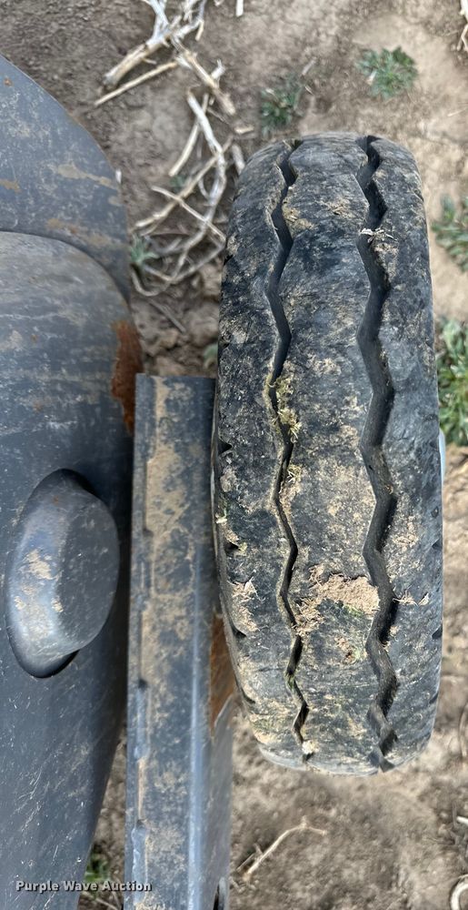 image for item OI9300 2014 Massey Ferguson 2270 large square baler