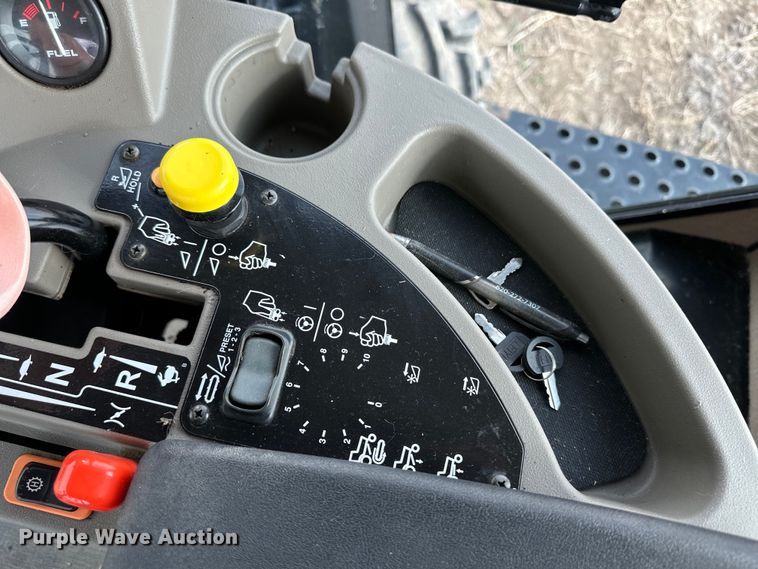 image for item OI9301 2016 MacDon M205 swather / windrower