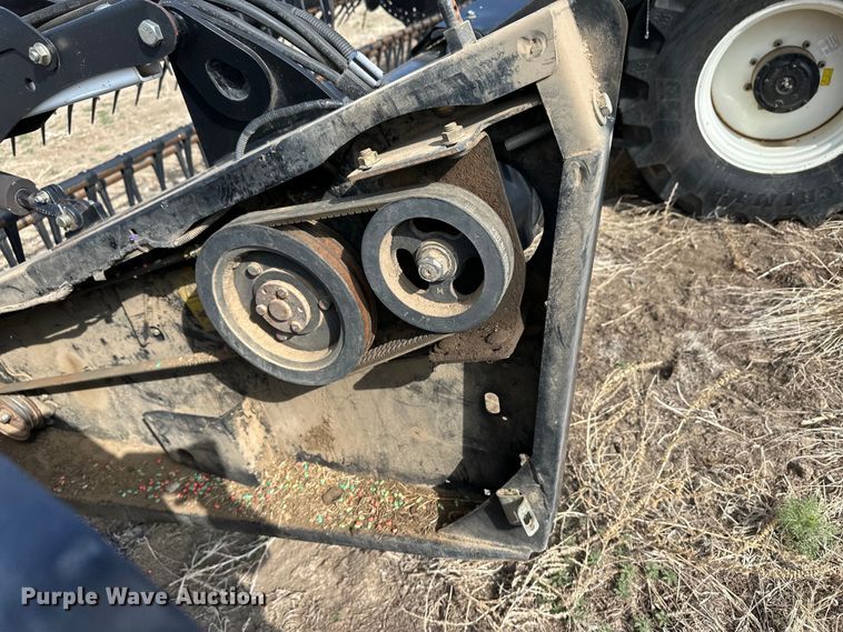 image for item OI9302 2013 MacDon M155 swather / windrower