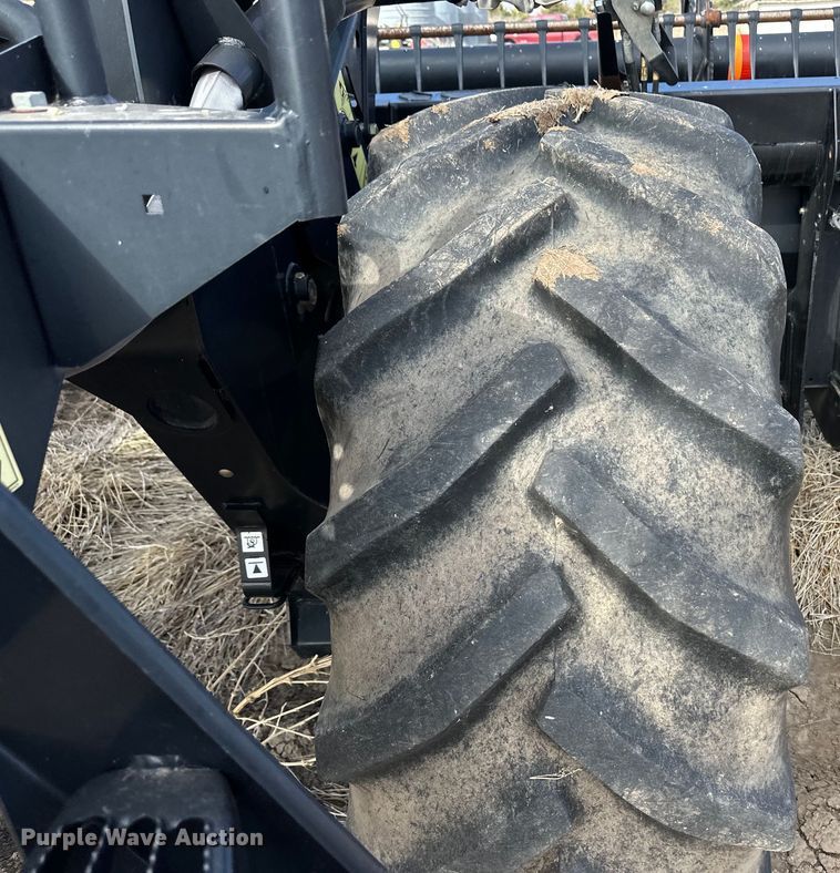 image for item OI9302 2013 MacDon M155 swather / windrower