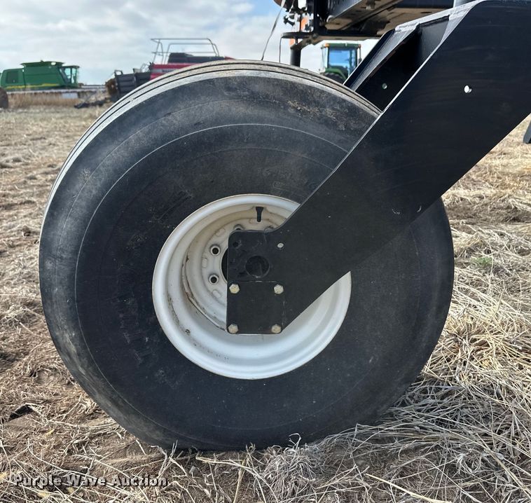 image for item OI9302 2013 MacDon M155 swather / windrower