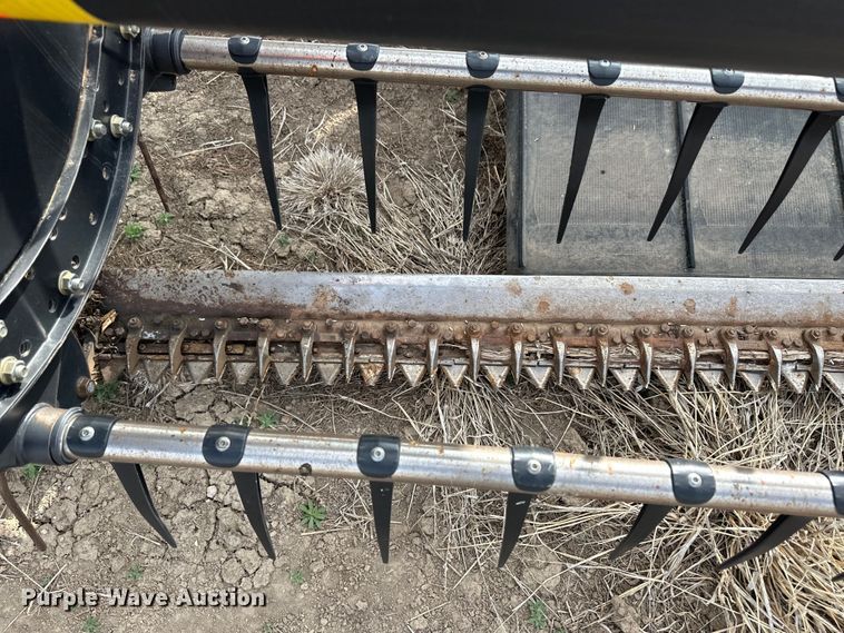 image for item OI9303 2014 MacDon M155 swather / windrower