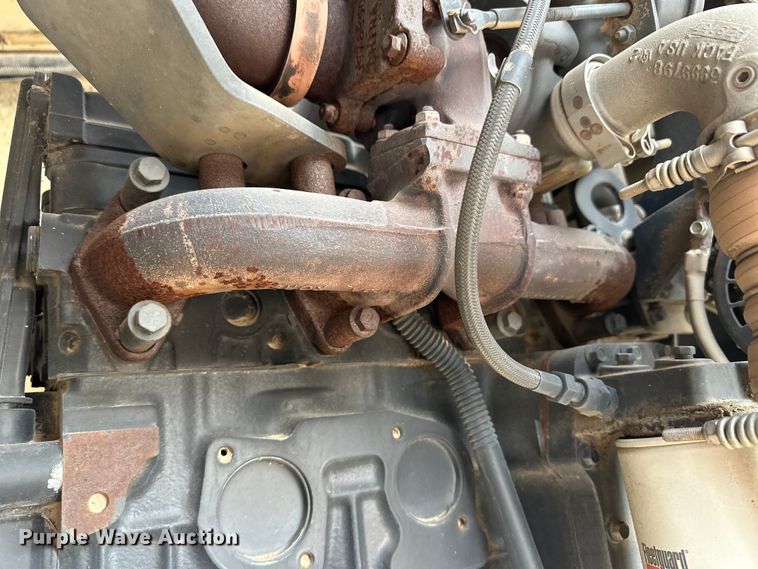 image for item OI9303 2014 MacDon M155 swather / windrower