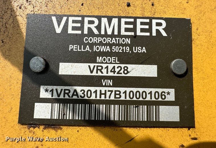 image for item OI9304 2011 Vermeer VR1428 hay rake