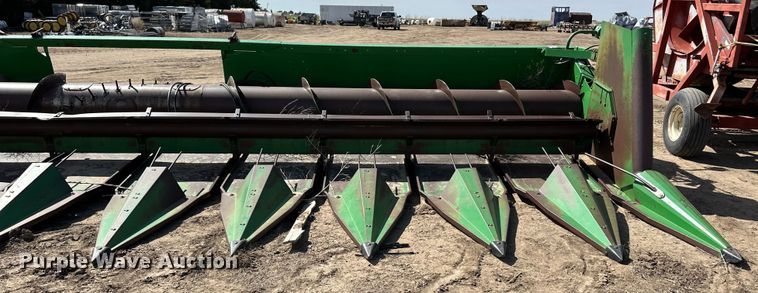 image for item OI9342 John Deere 930 rigid head