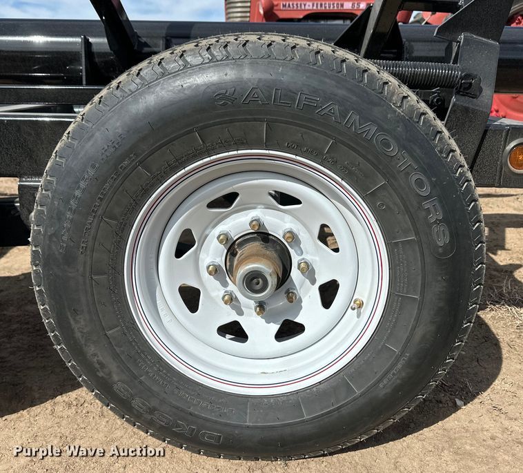 image for item OI9346 Amacsa hay bale trailer