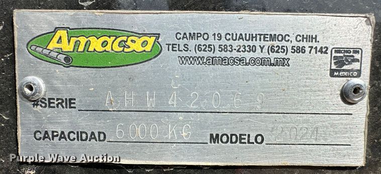 image for item OI9346 Amacsa hay bale trailer