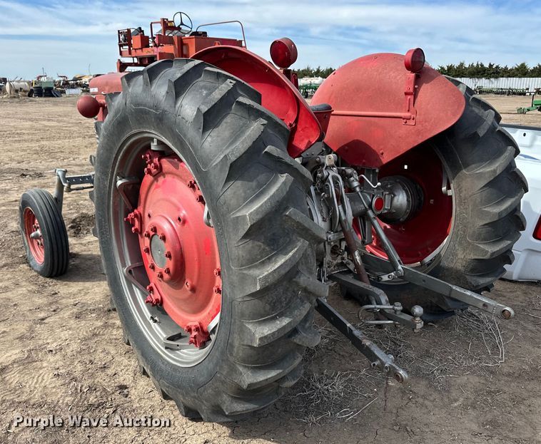 image for item OI9347 1958 Massey Ferguson 65 tractor