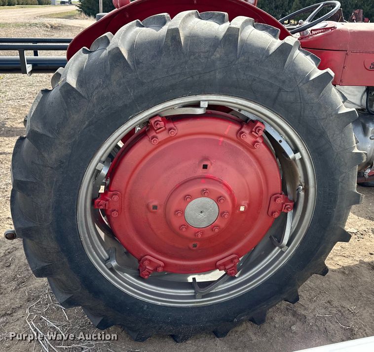 image for item OI9347 1958 Massey Ferguson 65 tractor