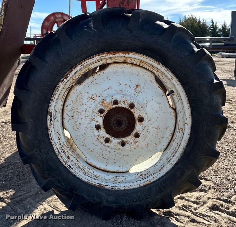 image for item OI9350 Irrigation pivot service machine