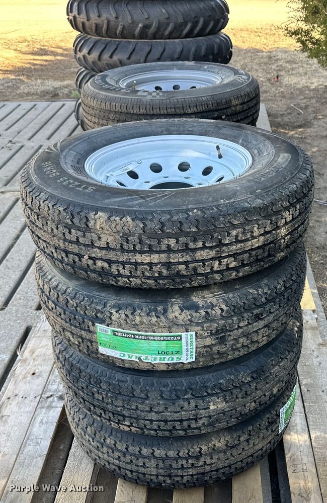 image for item OI9361 (8) trailer tires and wheels