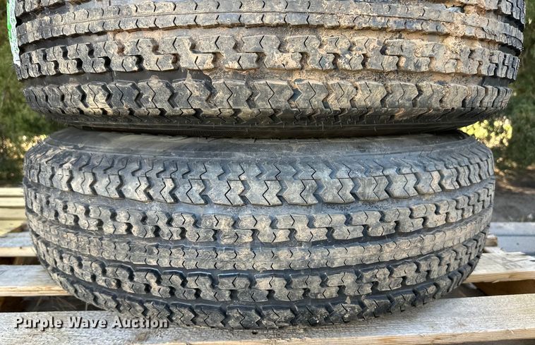 image for item OI9361 (8) trailer tires and wheels