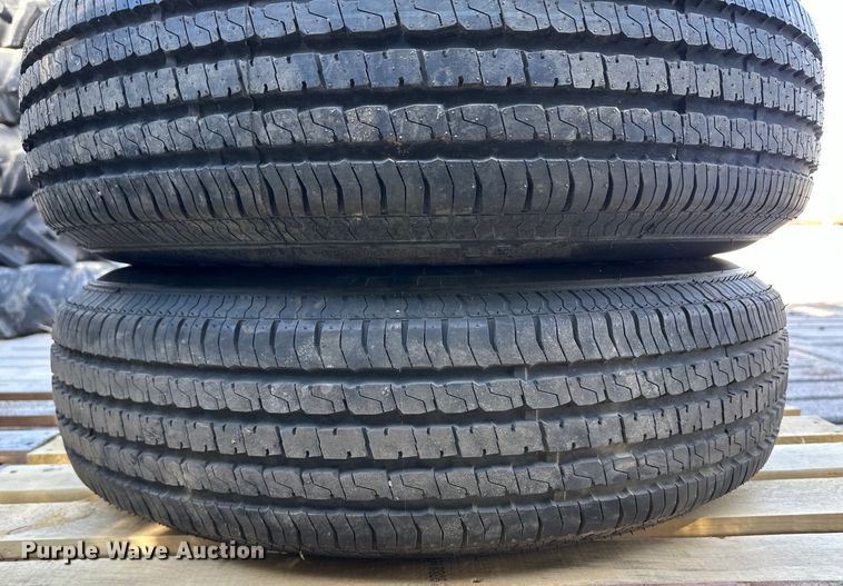 image for item OI9361 (8) trailer tires and wheels