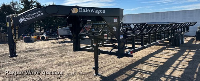 image for item OI9371 Industrias America 20x4 hay bale trailer