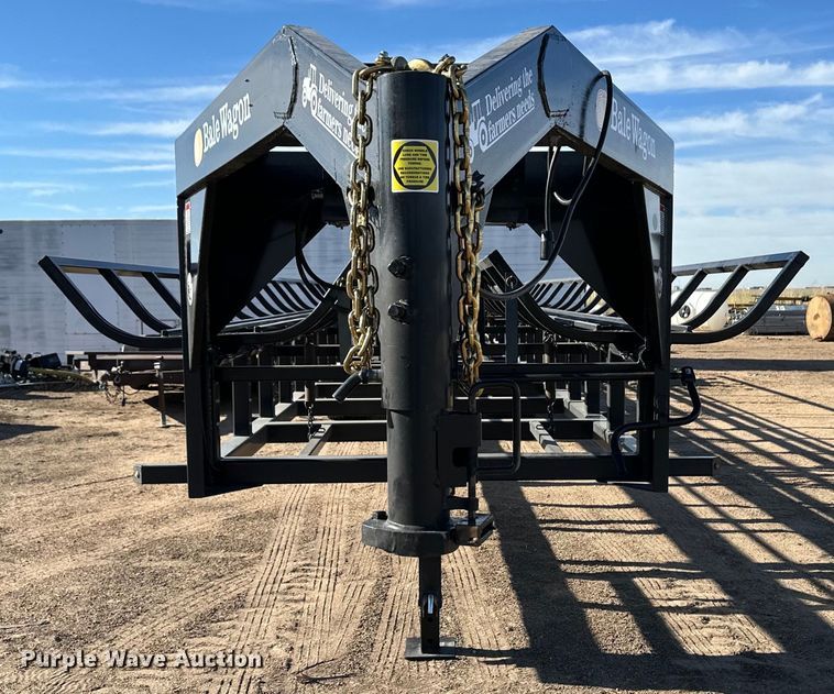 image for item OI9371 Industrias America 20x4 hay bale trailer