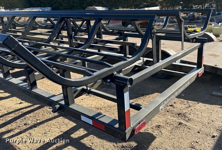 image for item OI9371 Industrias America 20x4 hay bale trailer