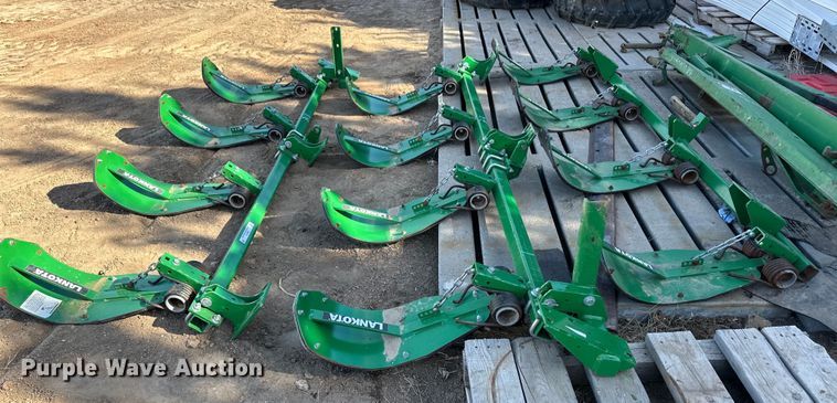 image for item OI9372 Lankota stalk smashers