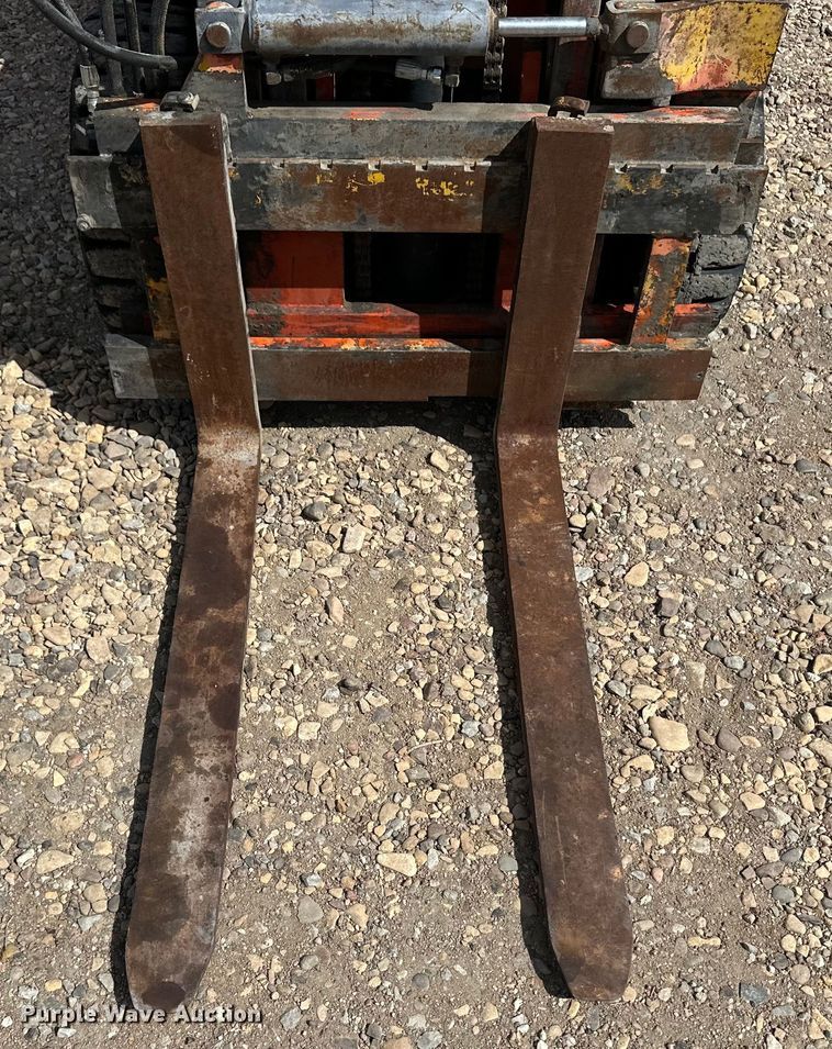 image for item OI9374 Datsun CPF02 forklift