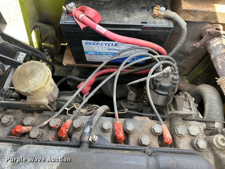 image for item OI9375 Clark C500 forklift