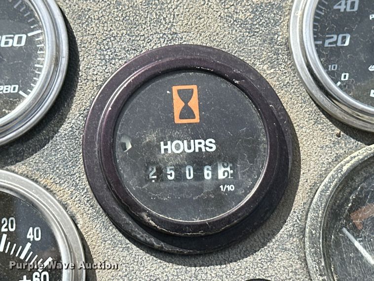 image for item OI9376 Yale forklift