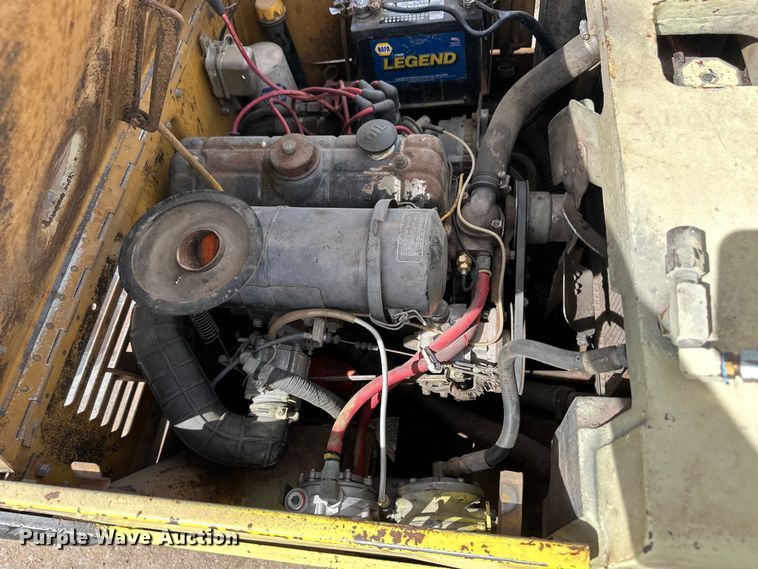 image for item OI9376 Yale forklift