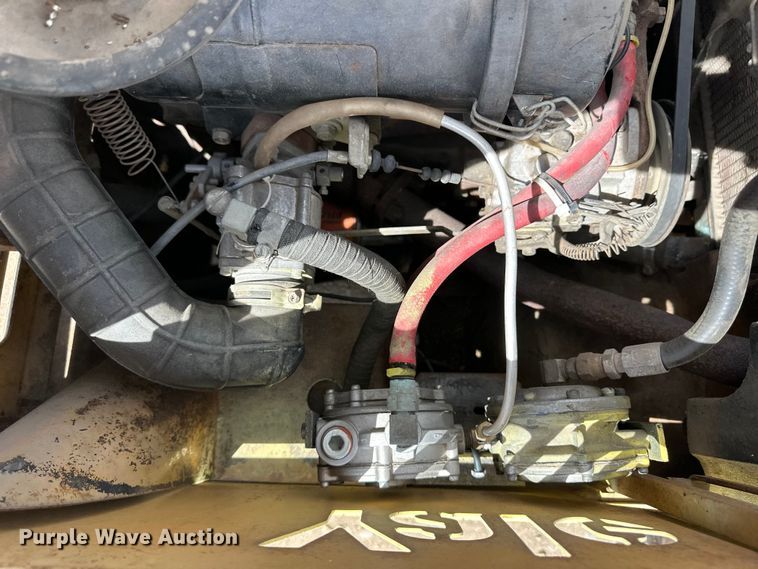 image for item OI9376 Yale forklift