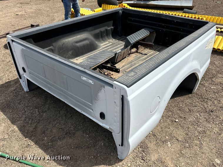 image for item OI9379 Ford pickup truck bed