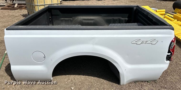 image for item OI9379 Ford pickup truck bed