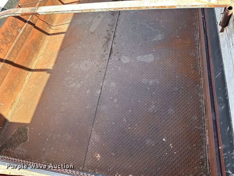 image for item OI9402 1961 Chevrolet Viking 60 grain truck