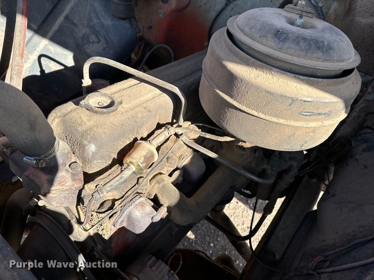 image for item OI9402 1961 Chevrolet Viking 60 grain truck