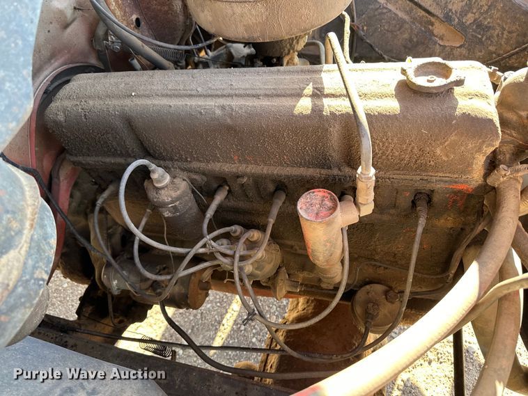 image for item OI9402 1961 Chevrolet Viking 60 grain truck