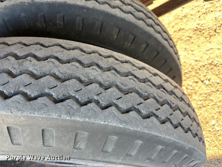 image for item OI9402 1961 Chevrolet Viking 60 grain truck