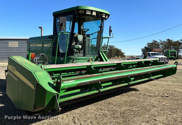 image for item OI9405 2004 John Deere 4895 swather / windrower
